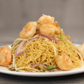 Andy's Kitchen - a plate of shrimp and noodles - Chinese Near Me - Folsom, California