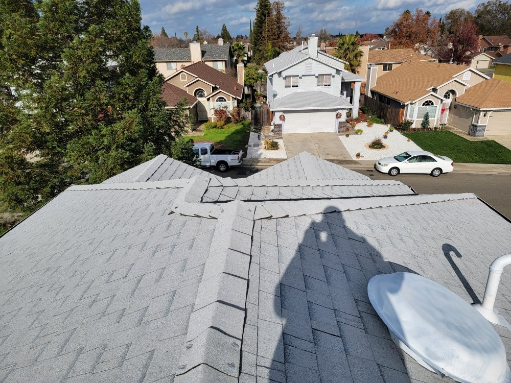Slide of Blue Lake Roofing