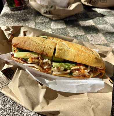 Xe May Sandwich Shop by null