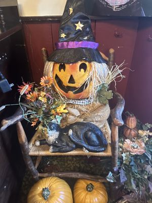 Paddy's Loft by null