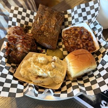 The Hangry Herd - Rib and brisket platter - Barbeque Near Me - Rancho Cordova, California The Hangry Herd - Rib and brisket platter - Barbeque Near Me - Rancho Cordova, California