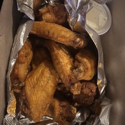 DeTomaso's Pizzeria - Supposed to be medium buffalo chicken wings. Barely any sauce