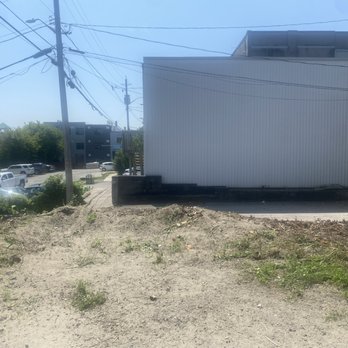 TT Yard Maintenace - After - Lawn Services Near Me TT Yard Maintenace - After - Lawn Services Near Me