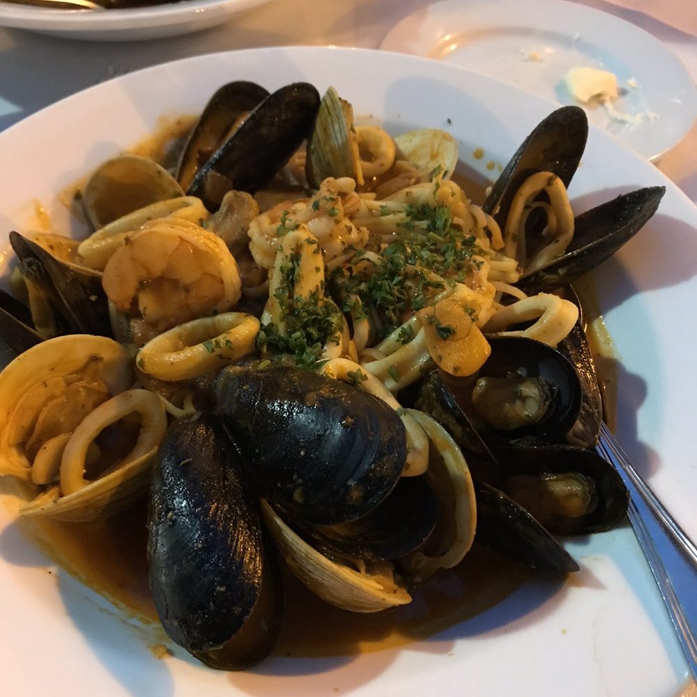 Bistro 46 - Frutti de mare $29 - New American Near Me - Morristown, New Jersey Bistro 46 - Frutti de mare $29 - New American Near Me - Morristown, New Jersey