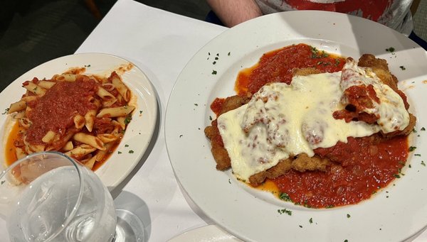 Elizabeth's Bar & Restaurant by null