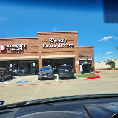 Roma's Italian Kitchen by null