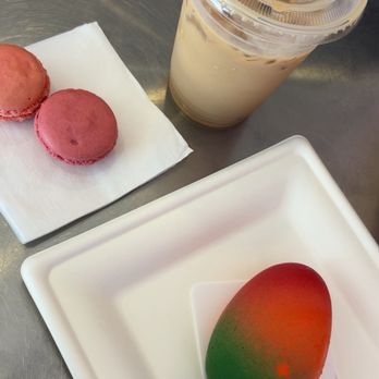 Le Macaron French Pastries - Macarons and Mango Cake - Macarons Near Me - La Jolla, California Le Macaron French Pastries - Macarons and Mango Cake - Macarons Near Me - La Jolla, California