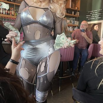 The Emerson - Cocktail Bars Near Me - Reno, Nevada