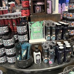 Bath & Body Works