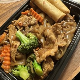 Pad see eww and spring rolls Pad see eww and spring rolls