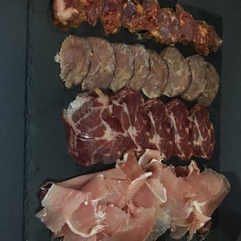 À Bolina - Large meat platter - Wine Bars Near Me - Porto, 13 À Bolina - Large meat platter - Wine Bars Near Me - Porto, 13
