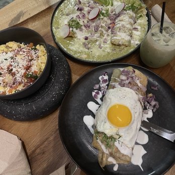 Pradera Brunch - Breakfast & Brunch Near Me - Costa Mesa, California Pradera Brunch - Breakfast & Brunch Near Me - Costa Mesa, California