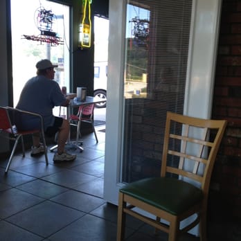 Rialto Pizza - Pizza Near Me - Pittsburgh, Pennsylvania Rialto Pizza - Pizza Near Me - Pittsburgh, Pennsylvania