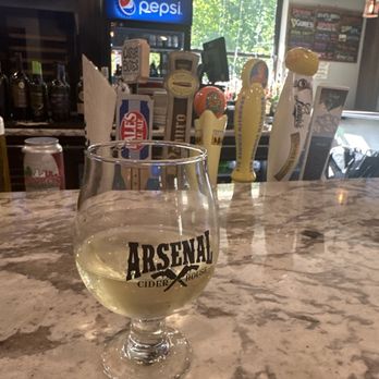 Mineos Pizza - ARSENAL CIDER - Pizza Near Me - Hampton Township, Pennsylvania