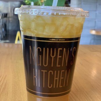 Nguyen's Kitchen - Mango green tea - Vietnamese Near Me - South Gate, California