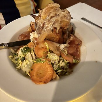 Bullfinchs - Pork Osso Bucco - New American Near Me - Sudbury, Massachusetts