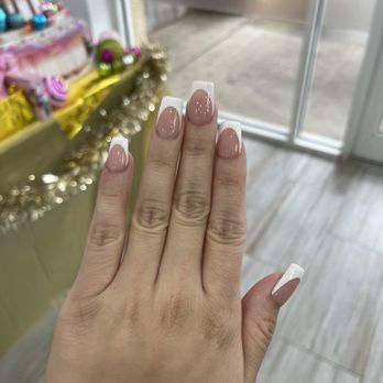 Platinum Nail Bar - Nail Salons Near Me - Mckinney, Texas