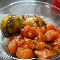 Poké-City - Shoyu salmon with avocado and egg over sushi rice