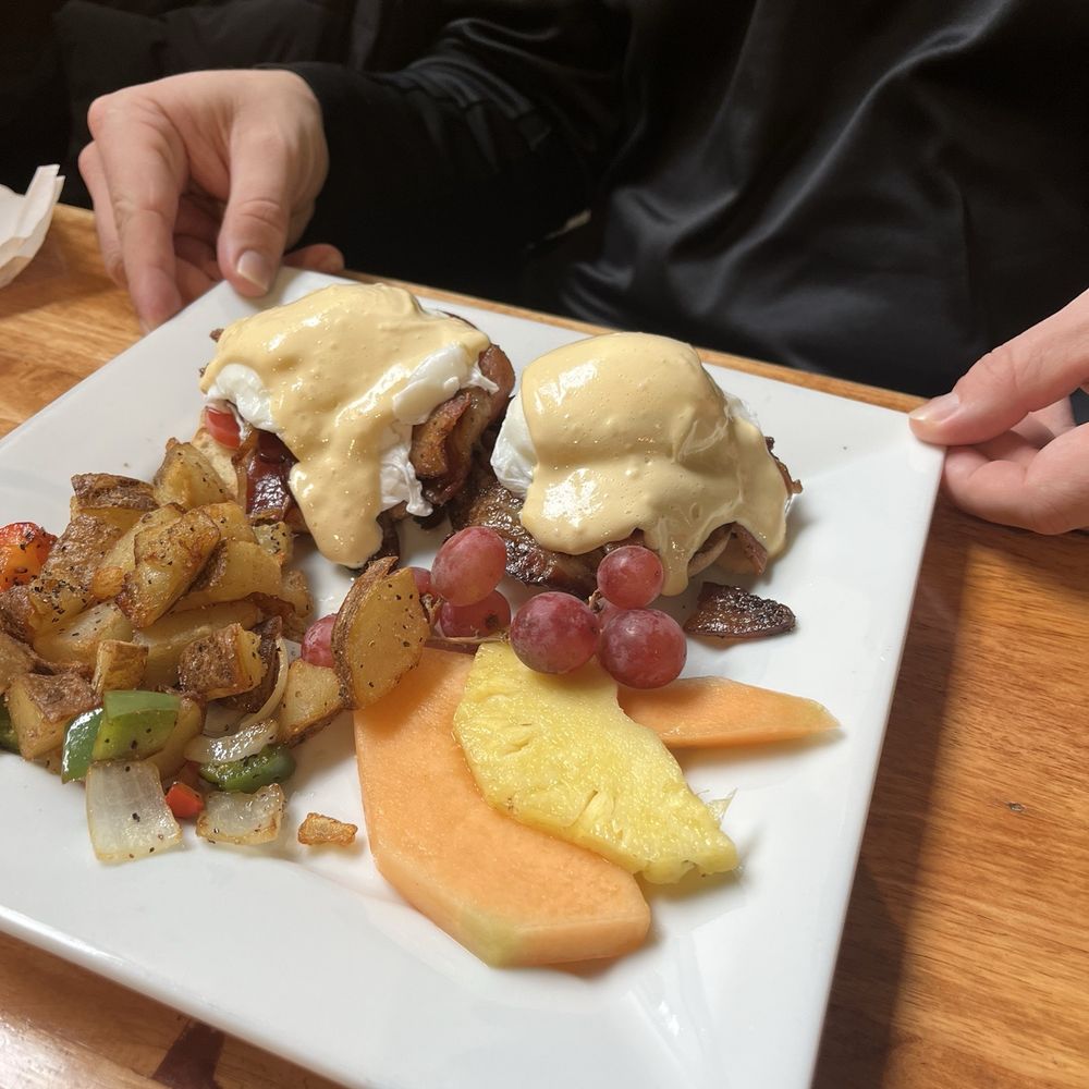 Harney Street Cafe - Blackstone Benedict - Cafes Near Me - Portland, Oregon