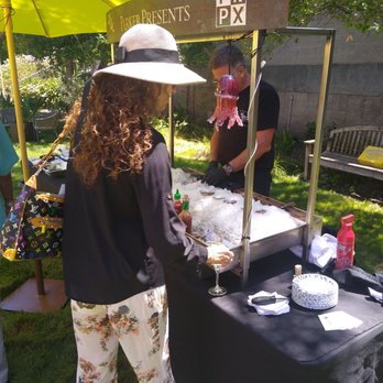 Etude Wines - Shucking them tasty Miyagis - Wineries Near Me - Napa, California