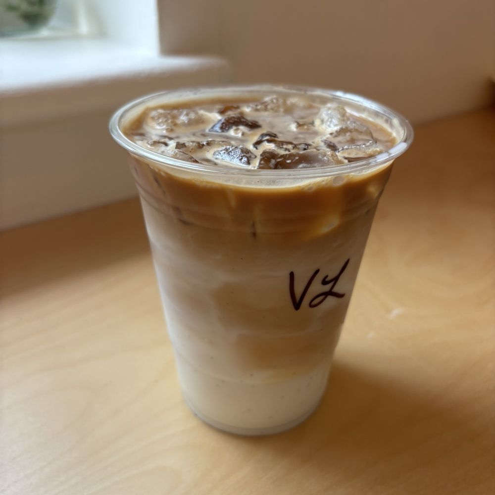 Iced vanilla bean latte Iced vanilla bean latte