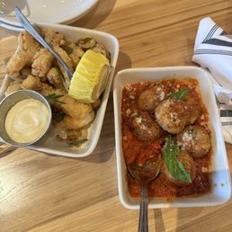 Calamari, arancini Calamari, arancini