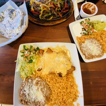 Mariachis Mexican Restaurant and Cantina - Beef Fajita on the top and Milanesa Chipotle on the bottom. - Mexican Near Me - Turlock, California Mariachis Mexican Restaurant and Cantina - Beef Fajita on the top and Milanesa Chipotle on the bottom. - Mexican Near Me - Turlock, California