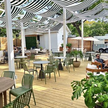 San Gines - Fantastic deck out back - Cafes Near Me - Austin, Texas San Gines - Fantastic deck out back - Cafes Near Me - Austin, Texas