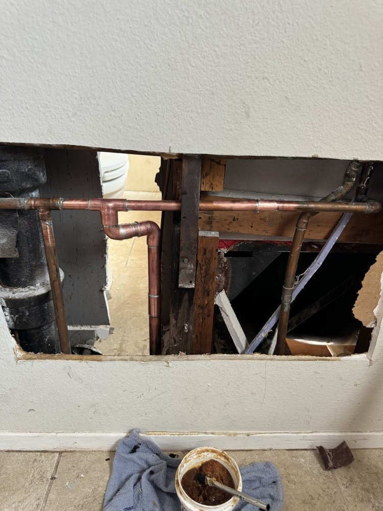 Slide of Morenos Premium Plumbing