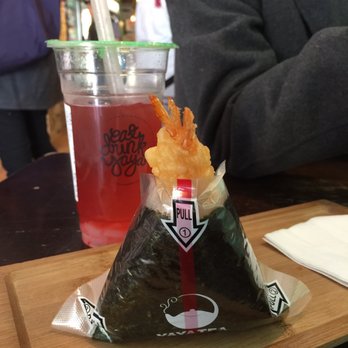 Yaya Tea Garden - Small shrimp tempura rice roll and large lychee tree drink - Bubble Tea Near Me - Brooklyn, New York Yaya Tea Garden - Small shrimp tempura rice roll and large lychee tree drink - Bubble Tea Near Me - Brooklyn, New York
