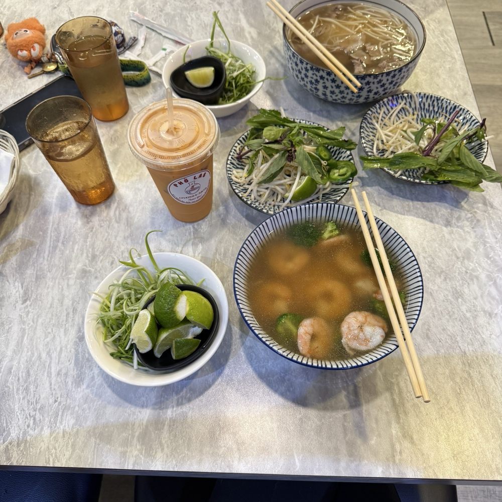 Pho Lab - Pho Shrimp + Broccoli and Pho Brisket and Thai Tea - Vietnamese Near Me - Huntington Beach, California Pho Lab - Pho Shrimp + Broccoli and Pho Brisket and Thai Tea - Vietnamese Near Me - Huntington Beach, California