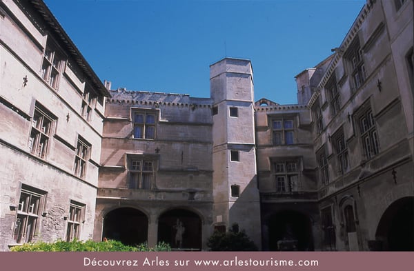Museon Arlaten by null