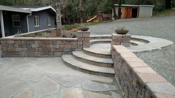 Masonry/Concrete - Paz Landscape has over 30 years of experience in providing landscape maintenance services to the Sonoma County and North Bay Area. We offer expert services at reasonable rates. Customer satisfaction is guaranteed. Languages: English and Spanish