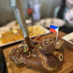 Patis & Toyo - Crispy Pata