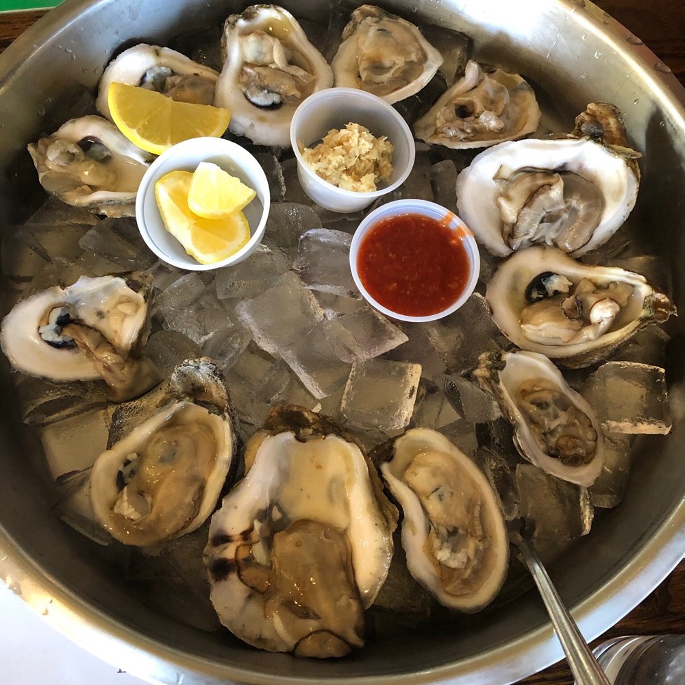 Fish Camp On Lake Eustis - A dozen oysters for  $12.99 - Seafood Near Me - Tavares, Florida