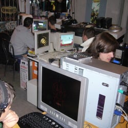 Lokki Computer Shop - Arbeits-Alltag in der Computer-Reparatur