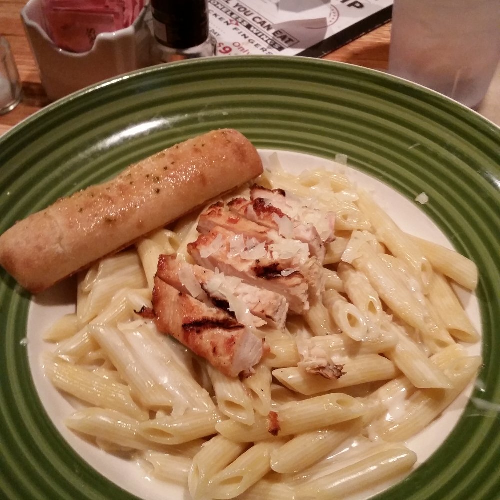 Applebee's Grill + Bar - His his whole meal 0.o - American Near Me - Branson, Missouri Applebee's Grill + Bar - His his whole meal 0.o - American Near Me - Branson, Missouri