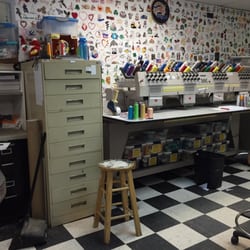 HooptyDo Signs - Scott and His Staff Can Pretty Much Create Whatever You Can Imagine!~ #HooptyDoSigns