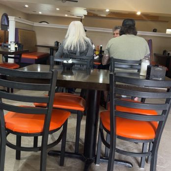 Susie's Grill - Bars Near Me - Spring Hill, Florida