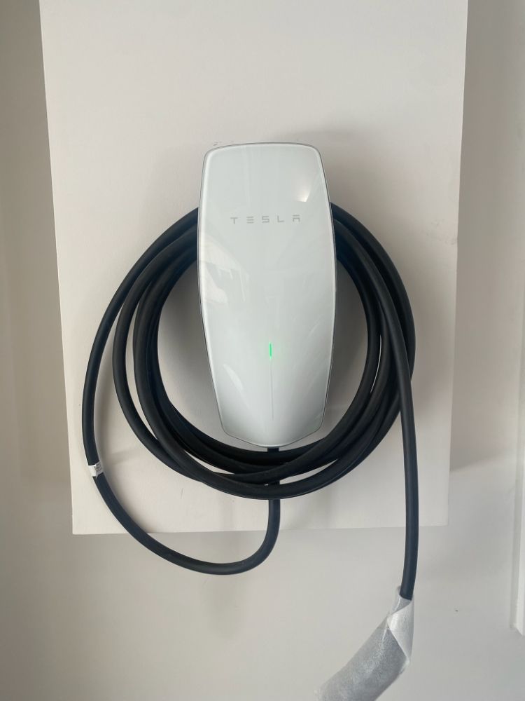 Slide of Fast Handy Electric