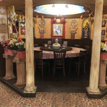 Buca di Beppo Italian Restaurant - One of the dining areas- The Pope room - Italian Near Me - Redondo Beach, California Buca di Beppo Italian Restaurant - One of the dining areas- The Pope room - Italian Near Me - Redondo Beach, California