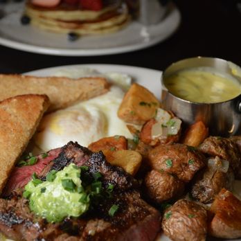 Rochambeau - Steak and eggs - French Near Me - Boston, Massachusetts