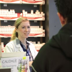Franziskus-Apotheke I Düsseldorf