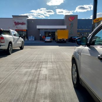 Love's Travel Stop - Gas Stations Near Me - Picayune, Mississippi
