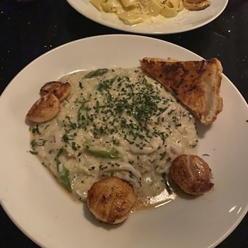 Lalla Grill Oceanside - Seafood Risotto with Scallops - Seafood Near Me - Monterey, California Lalla Grill Oceanside - Seafood Risotto with Scallops - Seafood Near Me - Monterey, California