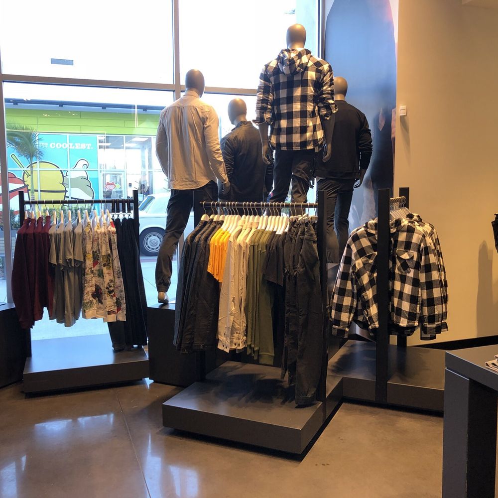 Lindbergh - Men's Clothing Near Me - Daytona Beach, Florida