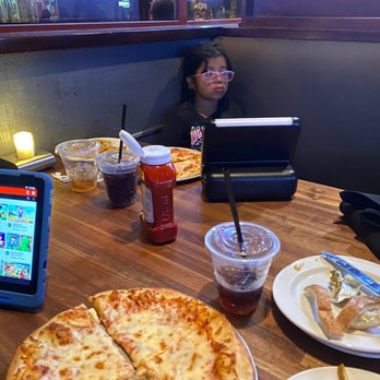 Yard House - Cheese Pizza - New American Near Me - Rancho Mirage, California Yard House - Cheese Pizza - New American Near Me - Rancho Mirage, California
