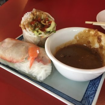 Indochin Vietnamese Restaurant - Spring rolls - Vietnamese Near Me - Saint Paul, Minnesota