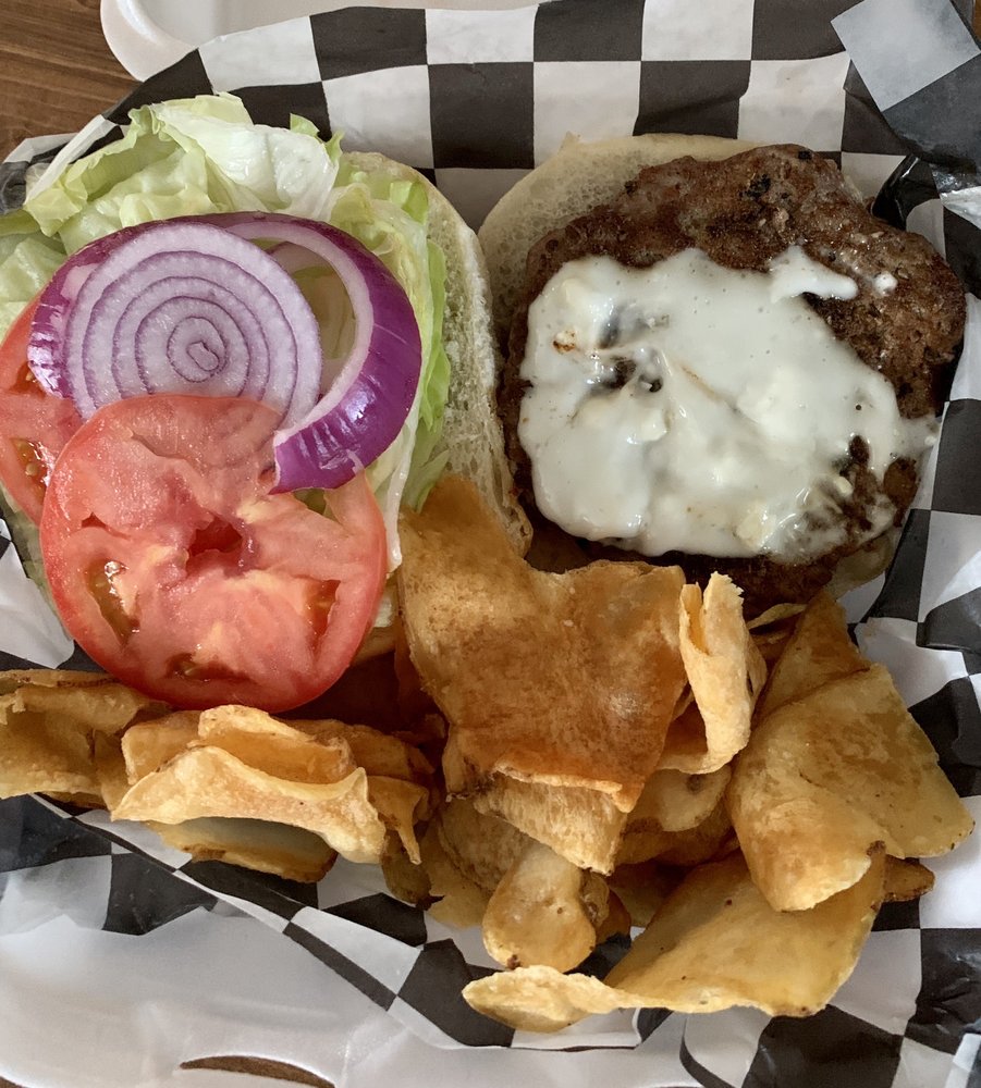 NIPPER’S PUB Updated August 2024 37 Reviews 1205 Delsea Dr, Woodbury, New Jersey Pubs