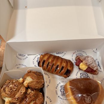 Paris Baguette - Lemon strawberry croissant, blueberry cheese croissant, custard bread,mini cheese croissant - Bakeries Near Me - Montrose, California Paris Baguette - Lemon strawberry croissant, blueberry cheese croissant, custard bread,mini cheese croissant - Bakeries Near Me - Montrose, California